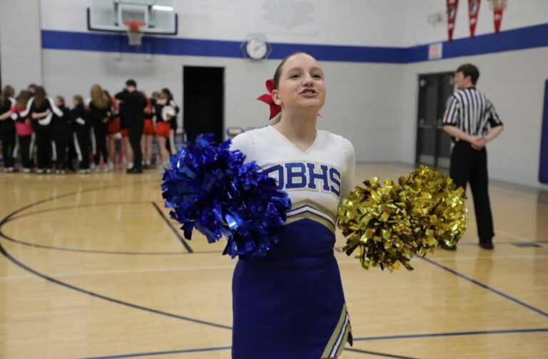 Tragic Car Accident in Iowa: Don Bosco High School Student and Sole Basketball Cheerleader, Kelli Schmitz, Killed at 14 in Black Hawk County Crash