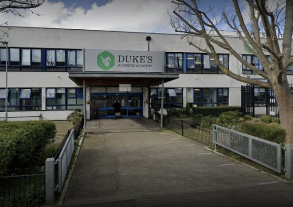 Dukes Aldridge Academy Stabbing – Panic Ensues as Reports of Incident Emerge, Investigation Ongoing